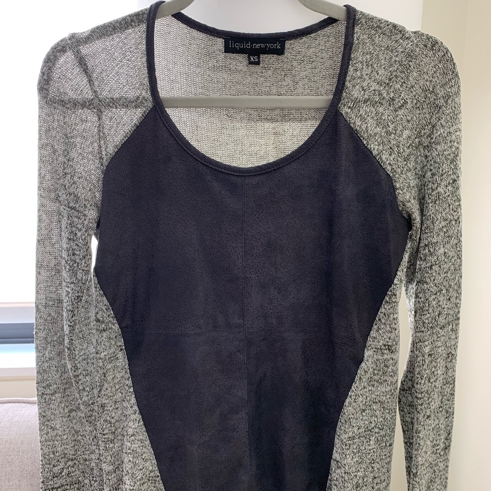 Liquid New York Sweater